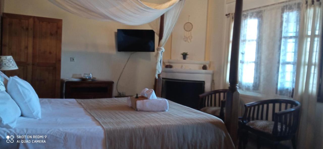 פליאוס פנטלימון Enastron Guesthouse מראה חיצוני תמונה
